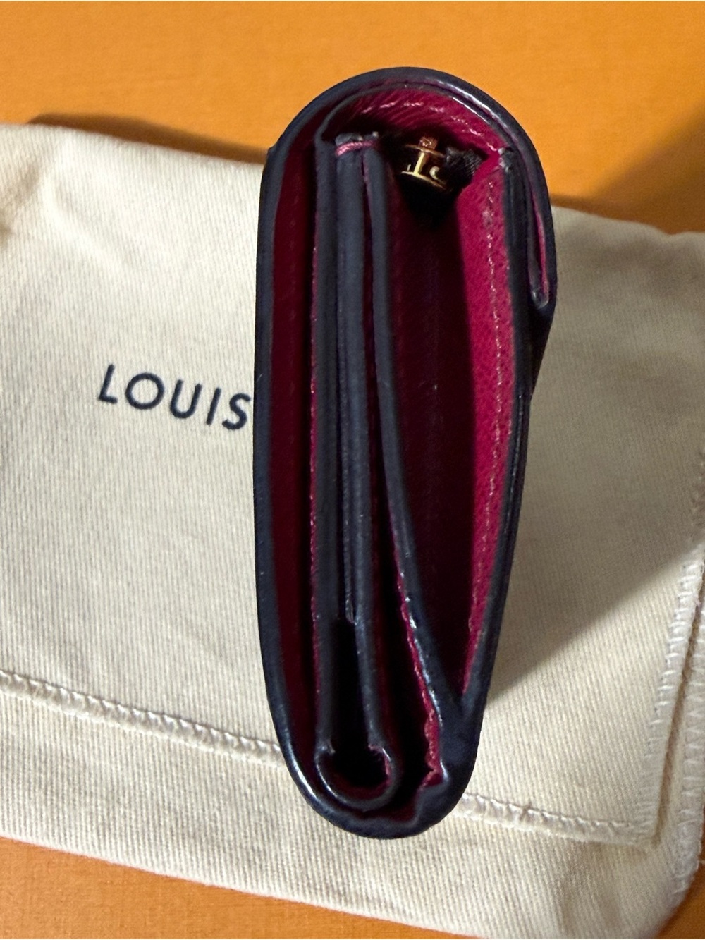 Louis Vuitton Monogram Victorine Wallet Cerise, Cherry 🍒 - Picture 4 of 14